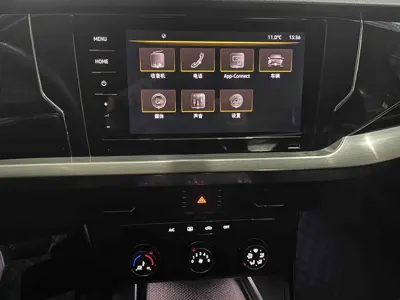 Volkswagen Passat 2023, 94000 км, за 78800 CNY - фото 17