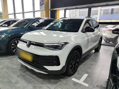 Volkswagen Tharu 2025, 7900 км, за 83100 CNY