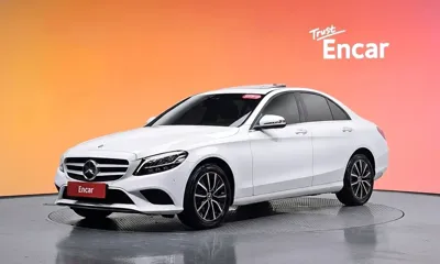 Mercedes-Benz C-Class · 2020 год