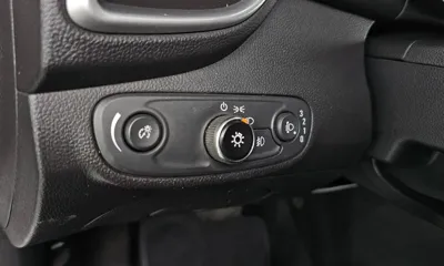 ChevroletGMDaewoo Trax 2020, 51849 км, за 9900000 KRW - фото 15