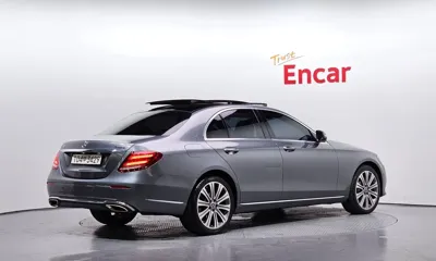 Mercedes-Benz E-Class 2020, 102810 км, за 29600000 KRW