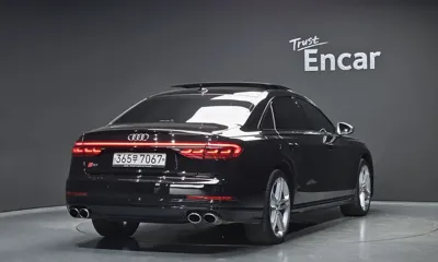 Audi S8 2020, 122628 км, за 68000000 KRW