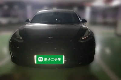 Tesla Model 3 2020, 179900 км, за 118060.33 CNY