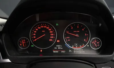 BMW 3-Series 2017, 182304 км, за 11800000 KRW - фото 8