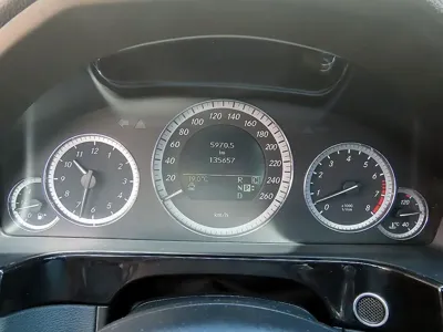 Mercedes-Benz E-Class 2010, 135654 км, за 4900000 KRW - фото 9