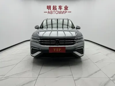 Volkswagen Tiguan L 2023, 30000 км, за 175799 CNY