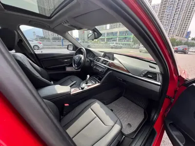 BMW 3 Series 2013, 95000 км, за 36800 CNY - фото 9
