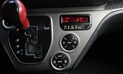 Kia Ray 2017, 57343 км, за 7500000 KRW - фото 16