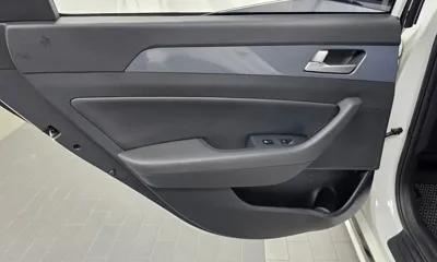 Hyundai Sonata 2016, 131130 км, за 9890000 KRW - фото 25