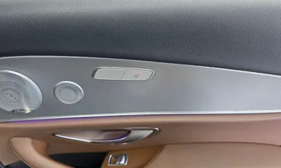 Mercedes-Benz E-Class 2019, 96153 км, за 23900000 KRW - фото 18