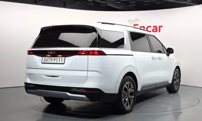 Kia Canival 2023, 180099 км, за 18900000 KRW