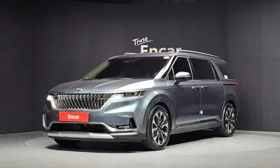 Kia Canival · 2021 год