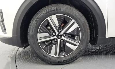 Kia Niro 2020, 91954 км, за 17990000 KRW - фото 5