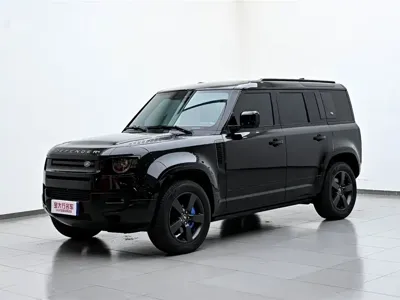 Land Rover Defender 2024, 52000 км, за 609000 CNY
