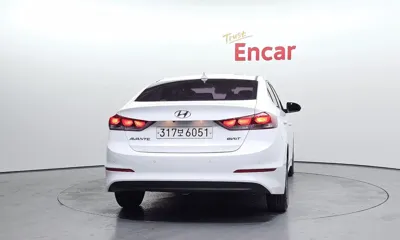 Hyundai Avante 2016, 107661 км, за 7500000 KRW - фото 4