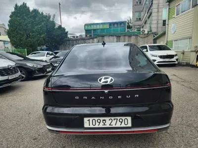 Hyundai Grandeur 2023, 42354 км, за 39000000 KRW