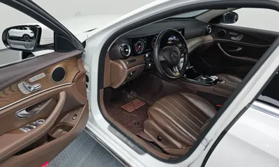 Mercedes-Benz E-Class 2018, 83215 км, за 23000000 KRW - фото 10
