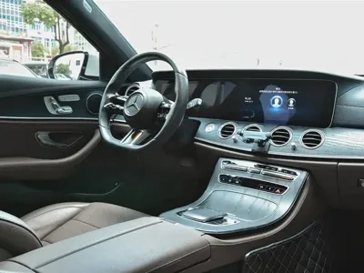 Mercedes-Benz E-Class 2022, 33600 км, за 219800 CNY - фото 9