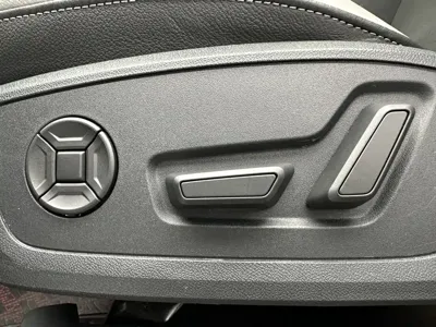 Audi Q3 2022, 25000 км, за 192800 CNY - фото 13