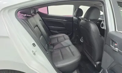 Hyundai Avante 2017, 86688 км, за 8500000 KRW - фото 11