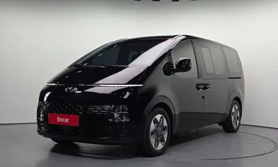 Hyundai Staria · 2022 год