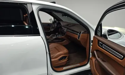 Porsche Cayenne 2023, 29102 км, за 113000000 KRW - фото 26