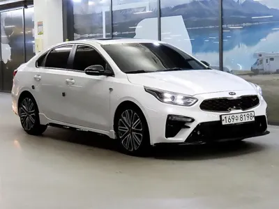 Kia K3 · 2020 год