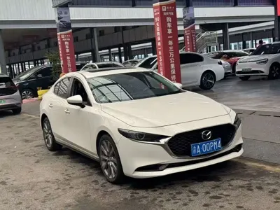 Mazda 3 Axela 2025, 26000 км, за 82800 CNY - фото 3