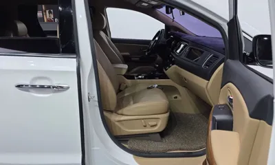 Kia Canival 2017, 123974 км, за 14400000 KRW - фото 12
