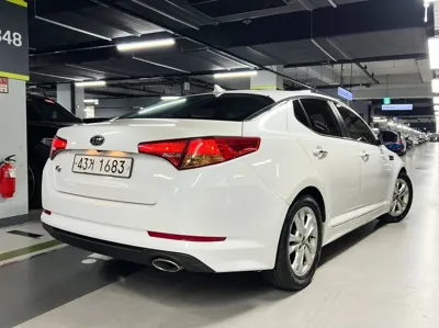 Kia K5 2011, 167591 км, за 3500000 KRW