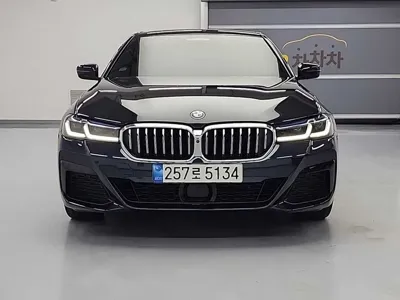 BMW 5-Series 2021, 101410 км, за 33200000 KRW