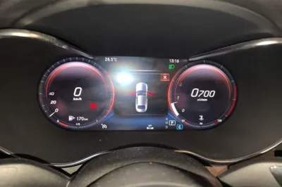 Mercedes-Benz C-Class 2020, 95200 км, за 125795.78 CNY - фото 8