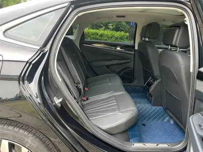 Volkswagen Passat 2024, 31000 км, за 119000 CNY - фото 16