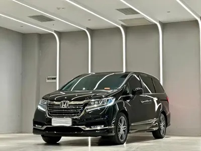 Honda Elysion · 2021 год