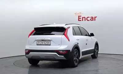 Kia Niro 2022, 142022 км, за 99990000 KRW