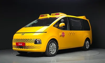Hyundai Staria · 2023 год