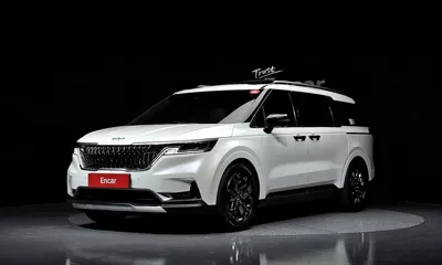 Kia Canival · 2021 год