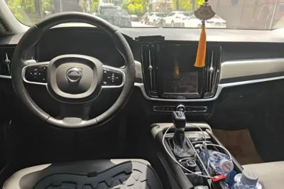 Volvo S90 2017, 88900 км, за 111350.74 CNY - фото 18