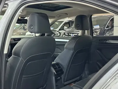 Skoda Superb 2023, 14000 км, за 146800 CNY - фото 7