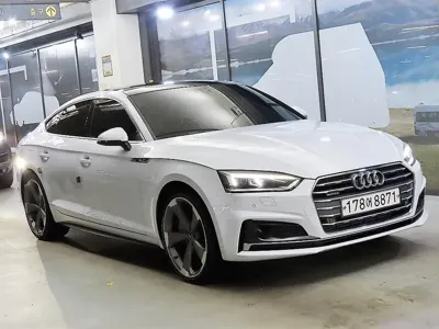 Audi A5 · 2019 год