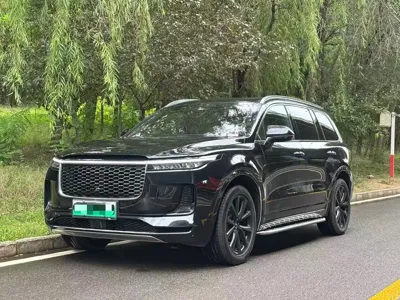 Li Auto Li ONE · 2022 год