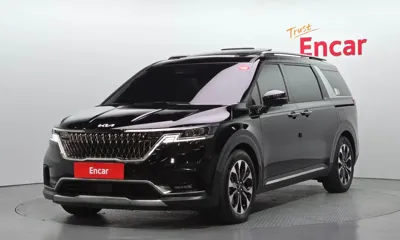 Kia Canival · 2023 год
