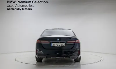 BMW 5-Series 2024, 31704 км, за 56000000 KRW