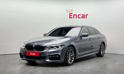 BMW 5-Series · 2018 год