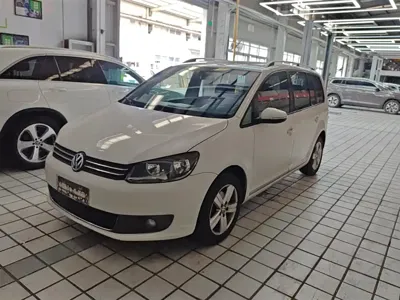 Volkswagen Touran · 2015 год