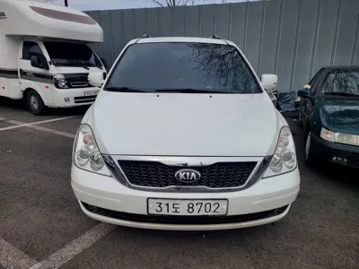 Kia Canival 2013, 236618 км, за 3600000 KRW - фото 3