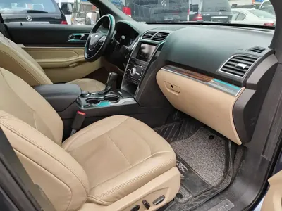 Ford Explorer (Import) 2016, 70000 км, за 96800 CNY - фото 14