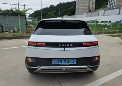 Hyundai Ioniq5 2023, 73493 км, за 6120000 KRW