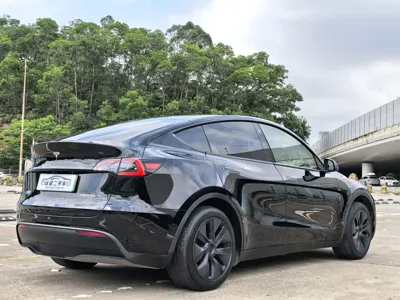 Tesla Model Y 2023, 11000 км, за 183800 CNY - фото 10