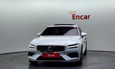Volvo S60 2022, 73808 км, за 28800000 KRW